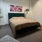 Koht パルヌ